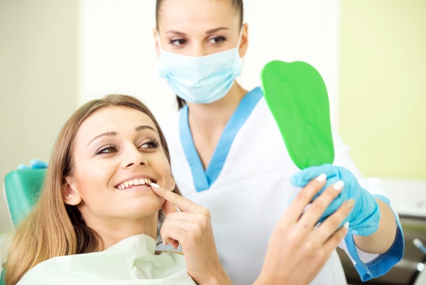 Key Reasons Why Visiting a Dentist Routinely is Worth It